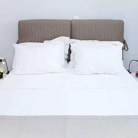 Apartment Fully Renovated, Modern Beauty In Athens!